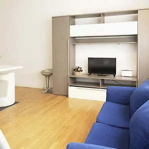 Rio Central M3 Sondrio E Stazione Centrale , Mediolan Włochy