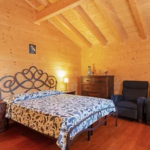 https://chalet-surrounded-by-olive-trees.sicilyhotelsitaly.net