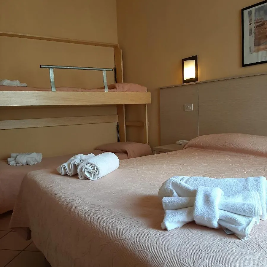 Hotel Originale Rimini 3*,